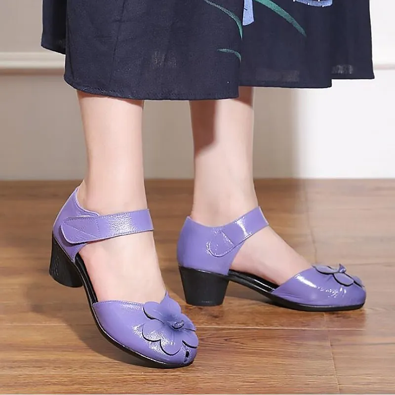 1940s Monochrome Soft Cowhide Round Closed-Toe Floral Sandals