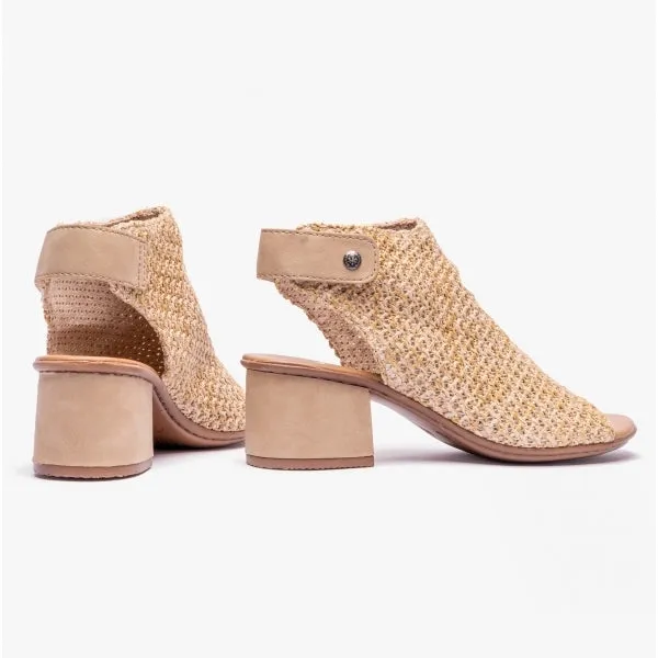 64670-60 Ladies Peep-Toe Sandals Beige