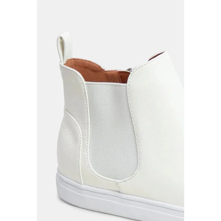 Beast Fashion Faux Suede Elastic Side Panel Sneakers