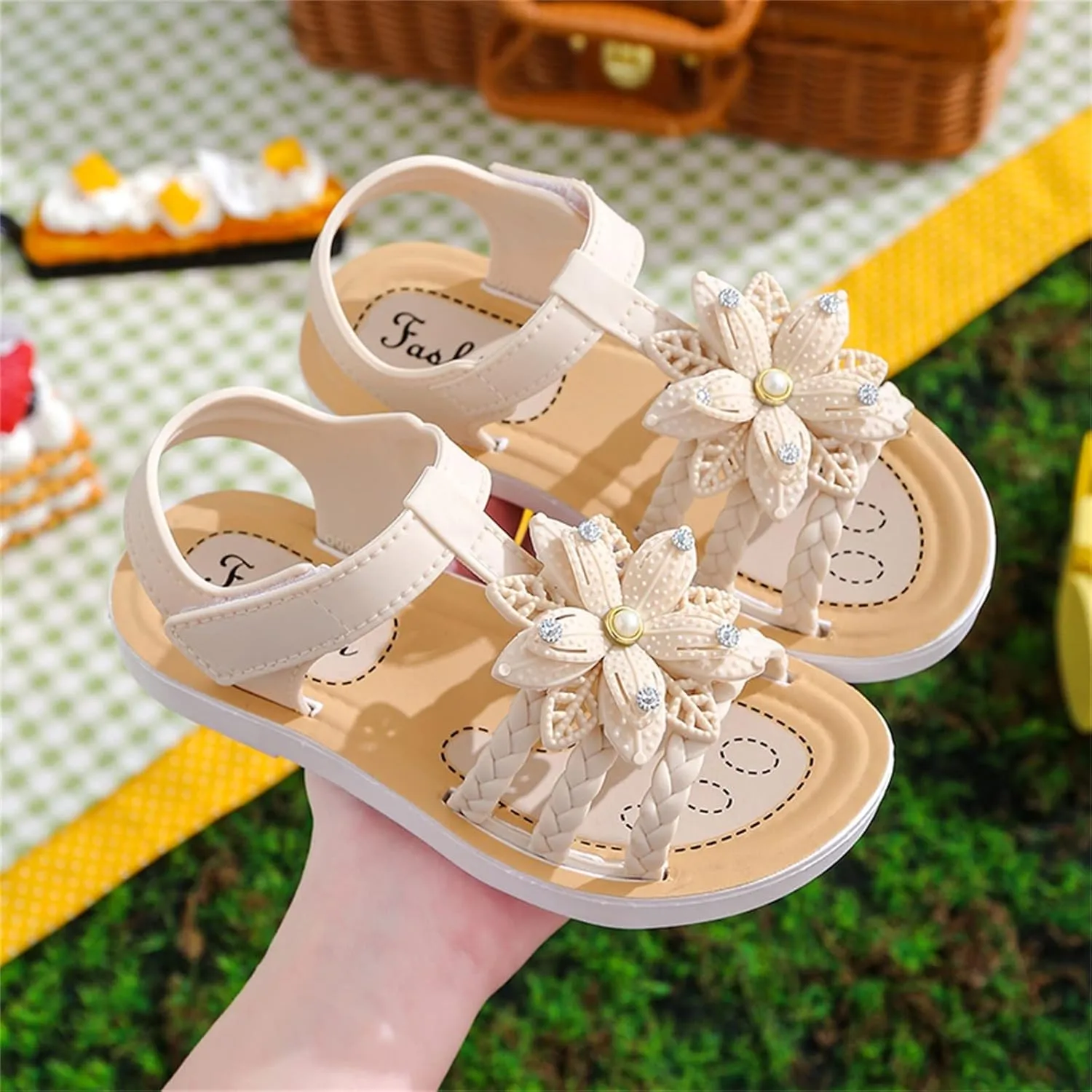 Children Sandals Soft Flat Shoes Fashion Comfortable Bow Soft Bottom Lightweight Baby Princess Sandals Cute Shoes (White, 2.5 Big Kids)