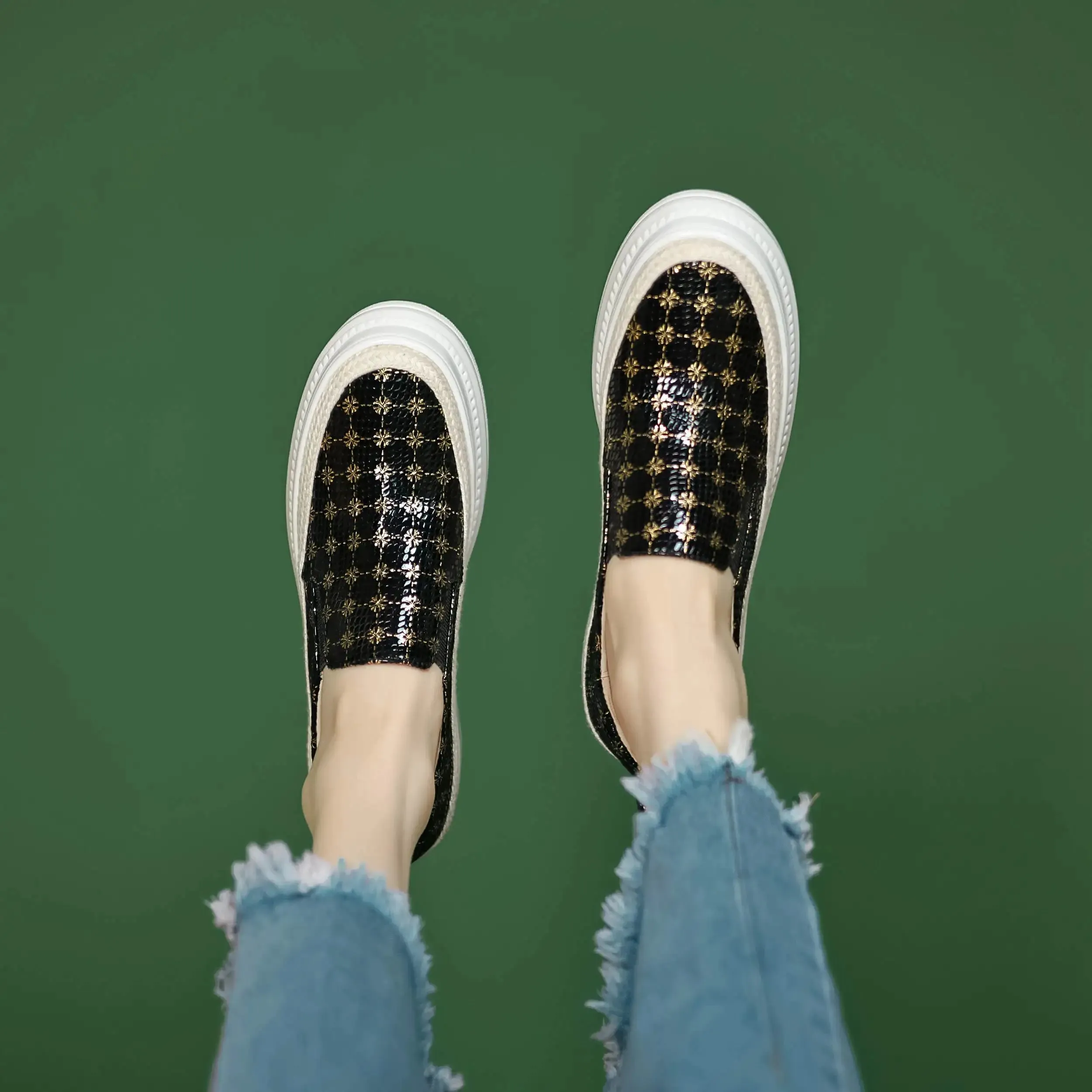 Emily - Casual Slip-On Platform Sneakers for Women