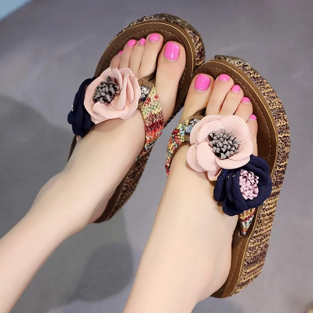 MIOKE Wome's Straw Platform Flipflops Bohemia Flowers Summer Comfort Nonslip Beach Wedge Thong Sandals