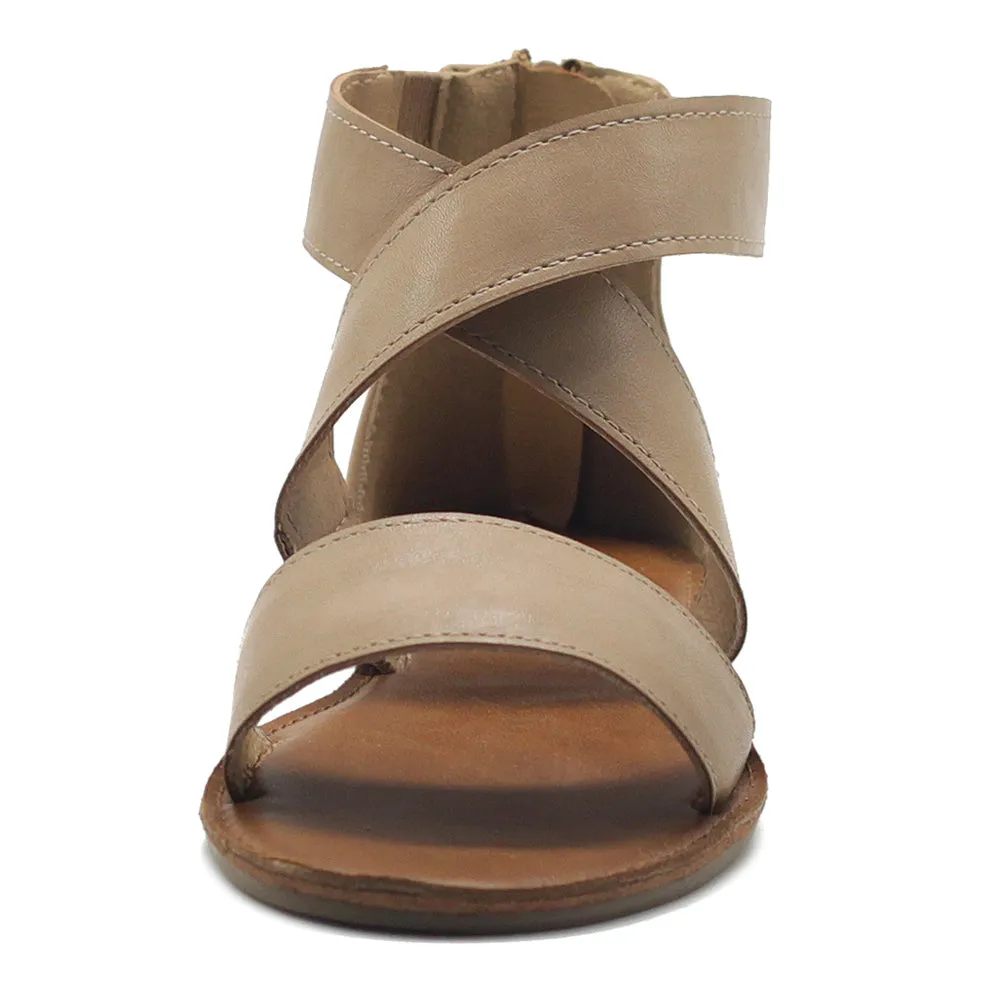 Ollio Women's Shoes Zip Up Gladiator Criss Cross Strap Flat Sandals