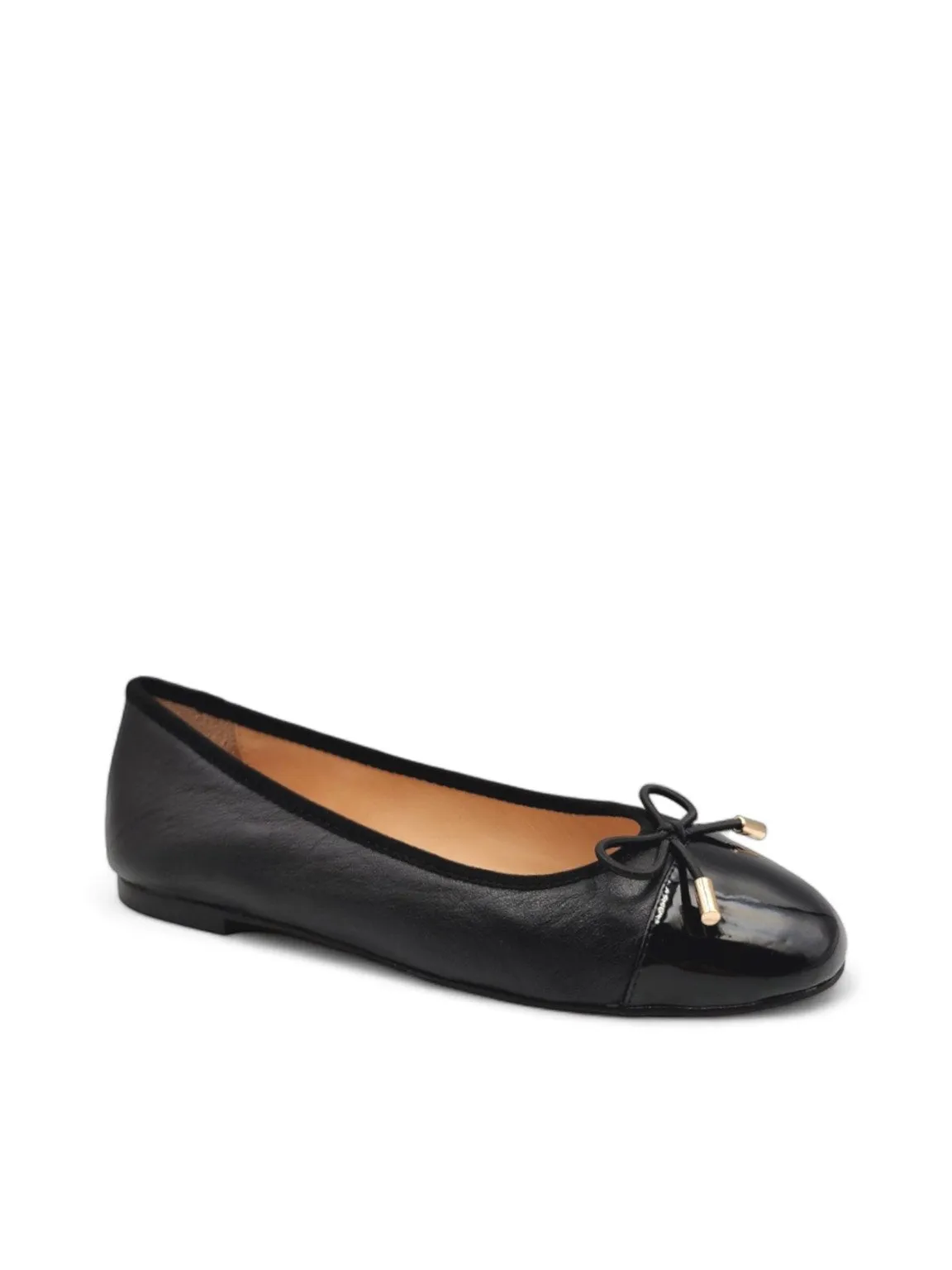 Sweet Carolyn Contrast Toe Flats