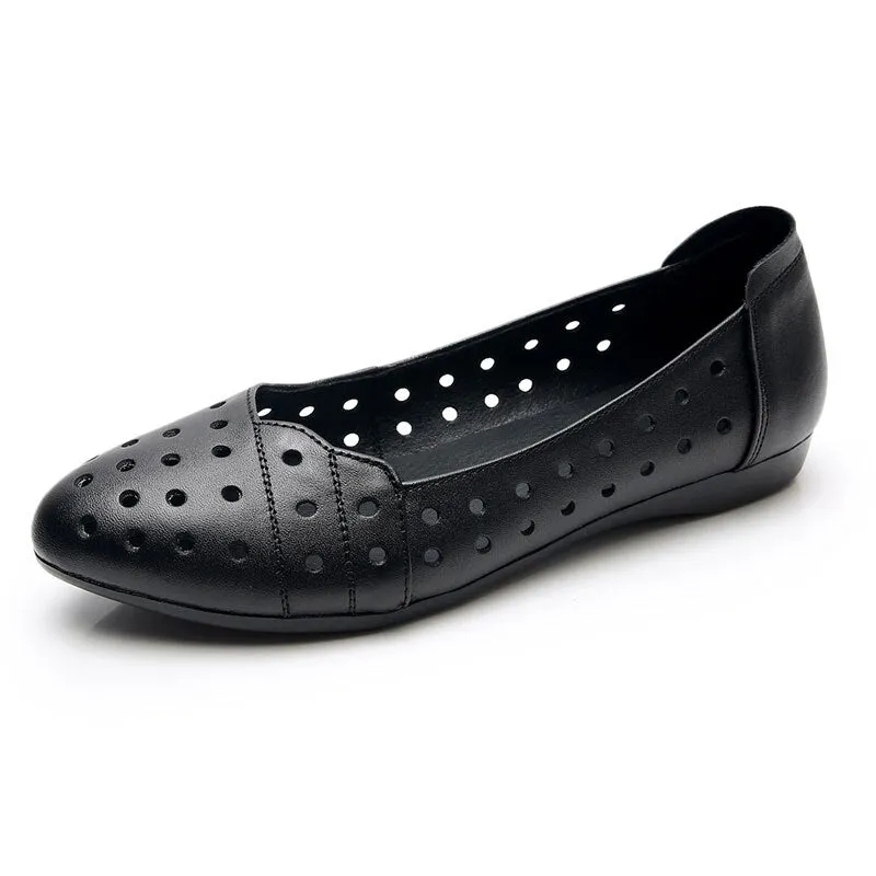 Women Flat shoes Low Heel Hollow Out Breathable Leather Soft Sandals
